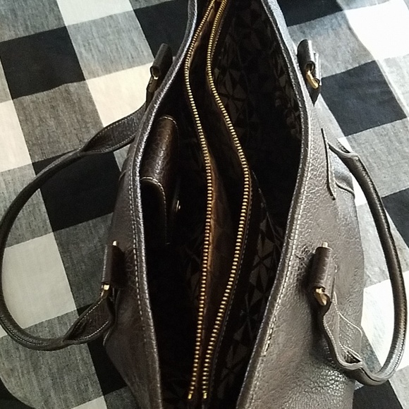 🖤Maxx New York Large leather purse🖤 - Picture 5 of 8